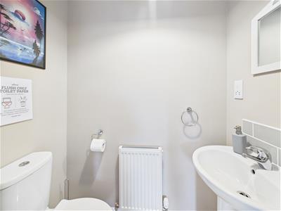 BEDROOM 1 EN-SUITE WC